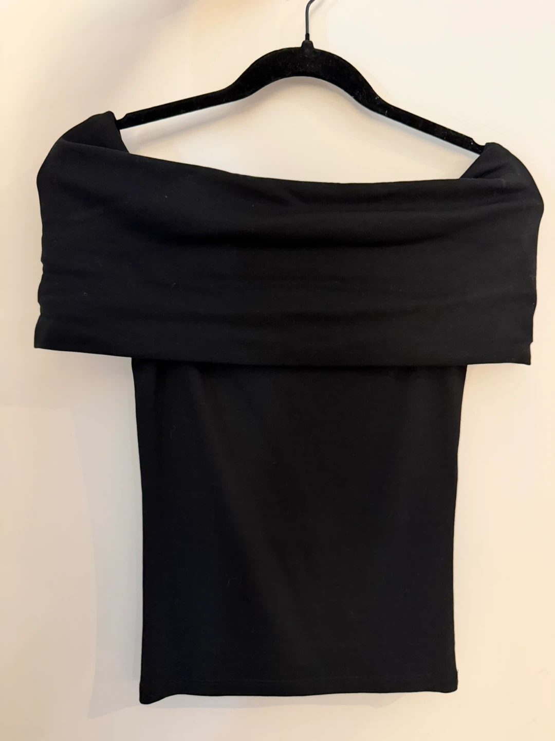 Zara Plaid Shacket and Black Off-Shoulder Top - photo 4