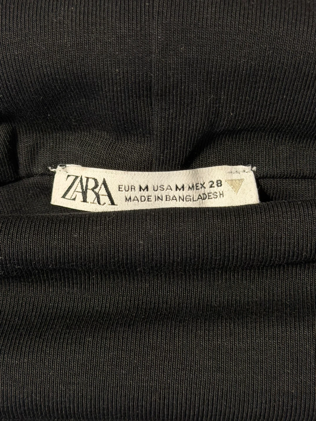 Zara Plaid Shacket and Black Off-Shoulder Top - photo 5