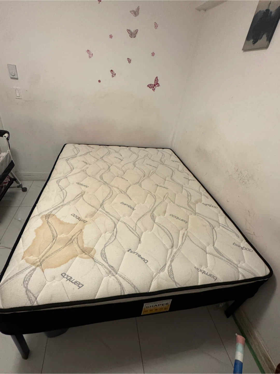 Queen Bed Frame and Shapes Bamboo Mattress - photo 2