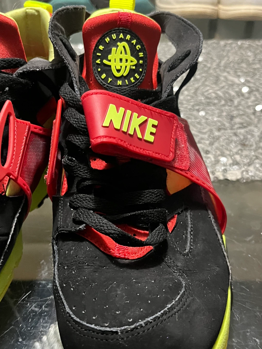Nike Air Huarache Carnivore Size 11 - photo 4