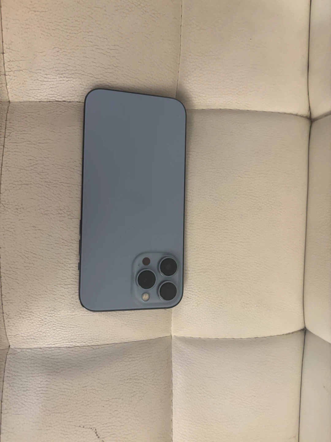Apple iPhone 13 Pro Sierra Blue - photo 2