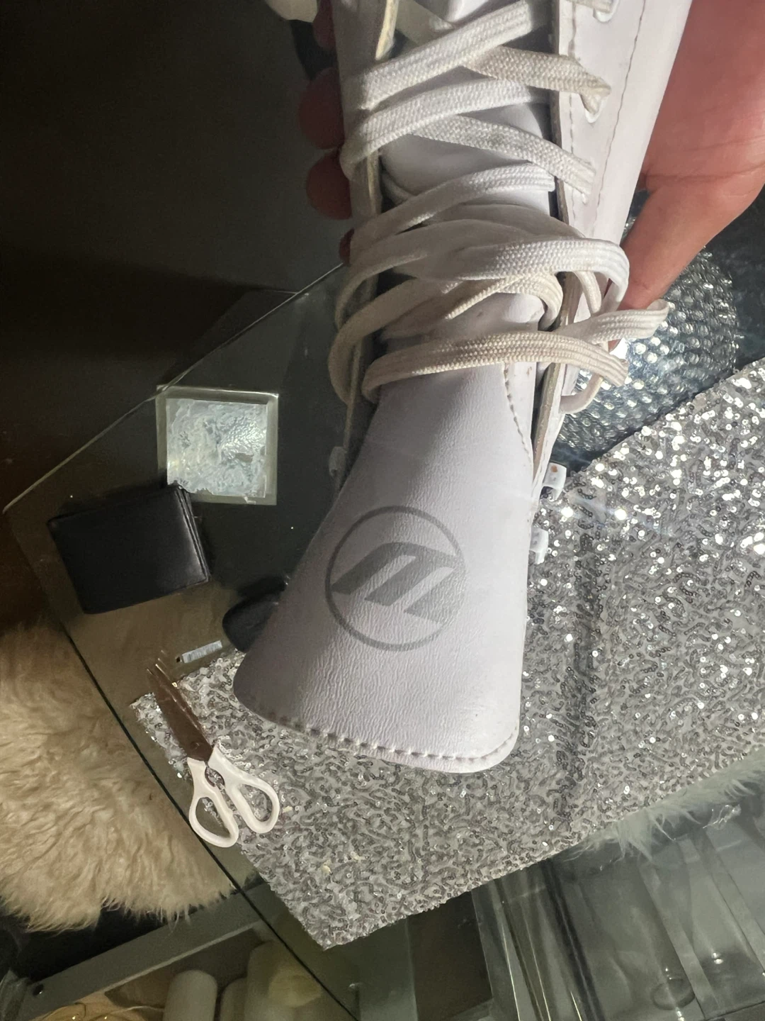 Winnwell Women's Recreational Ice Skates - White, US Size 6 - photo 4