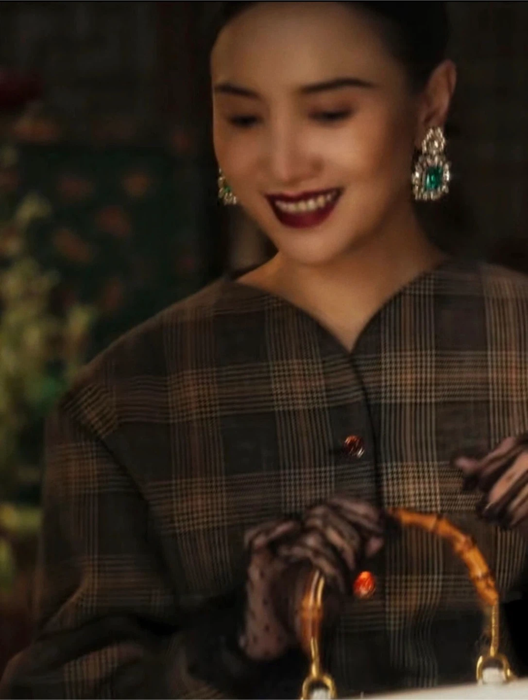 Gucci Crystal Emerald Earrings - photo 5
