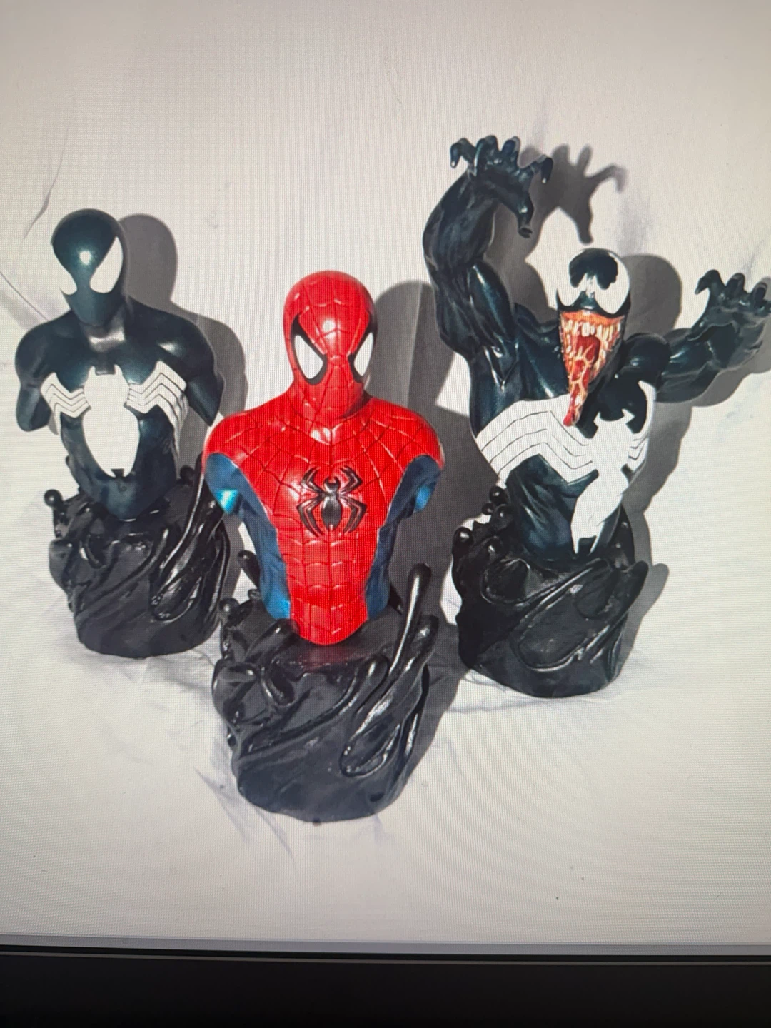 Bowen Designs Marvel Spider-Man Triple Pack Busts - photo 2