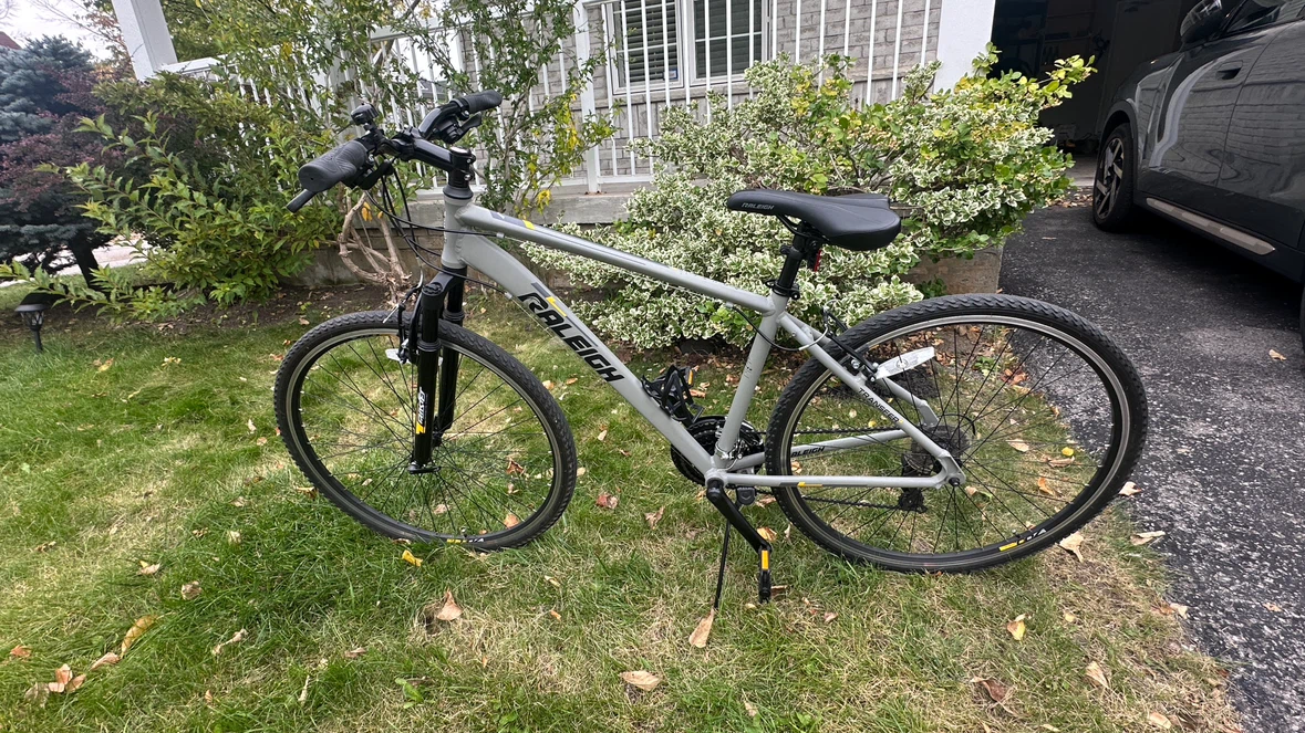 Raleigh Transfer 700c Hybrid Bike - Grey