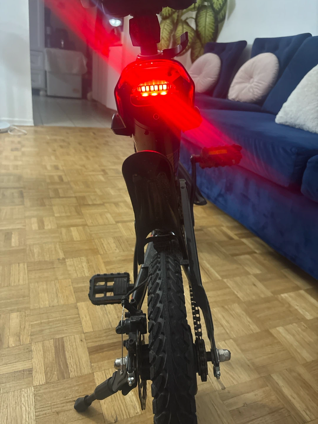 Hyper E-Ride Compact E-Bike - photo 4