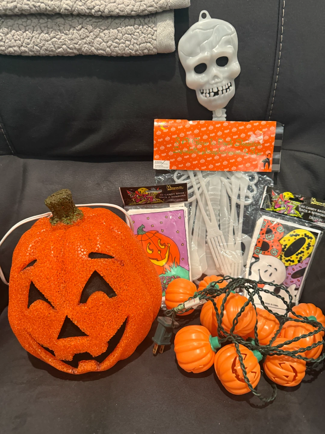 Assorted Halloween Decor Bundle