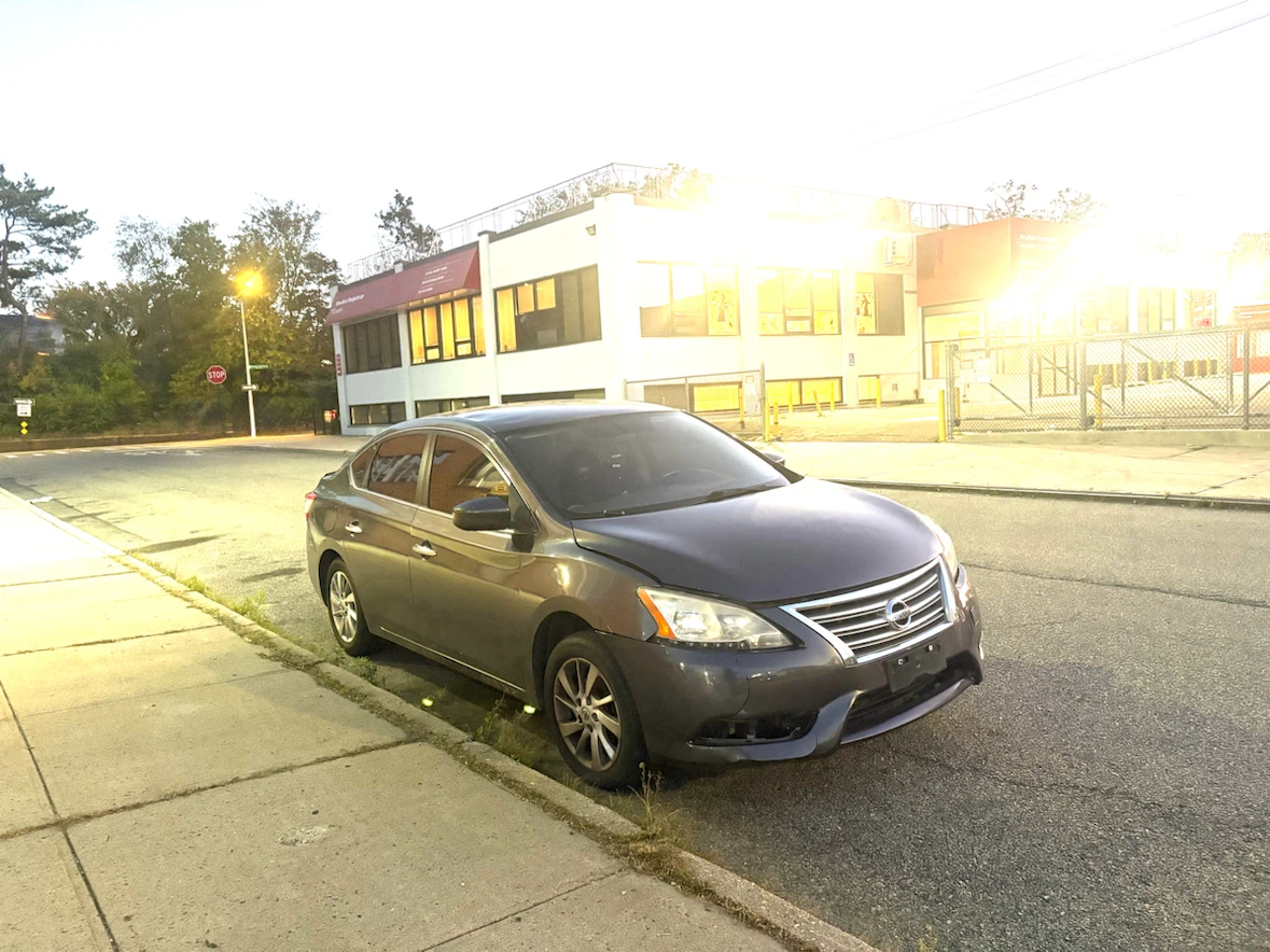 2014 Nissan Sentra - photo 2
