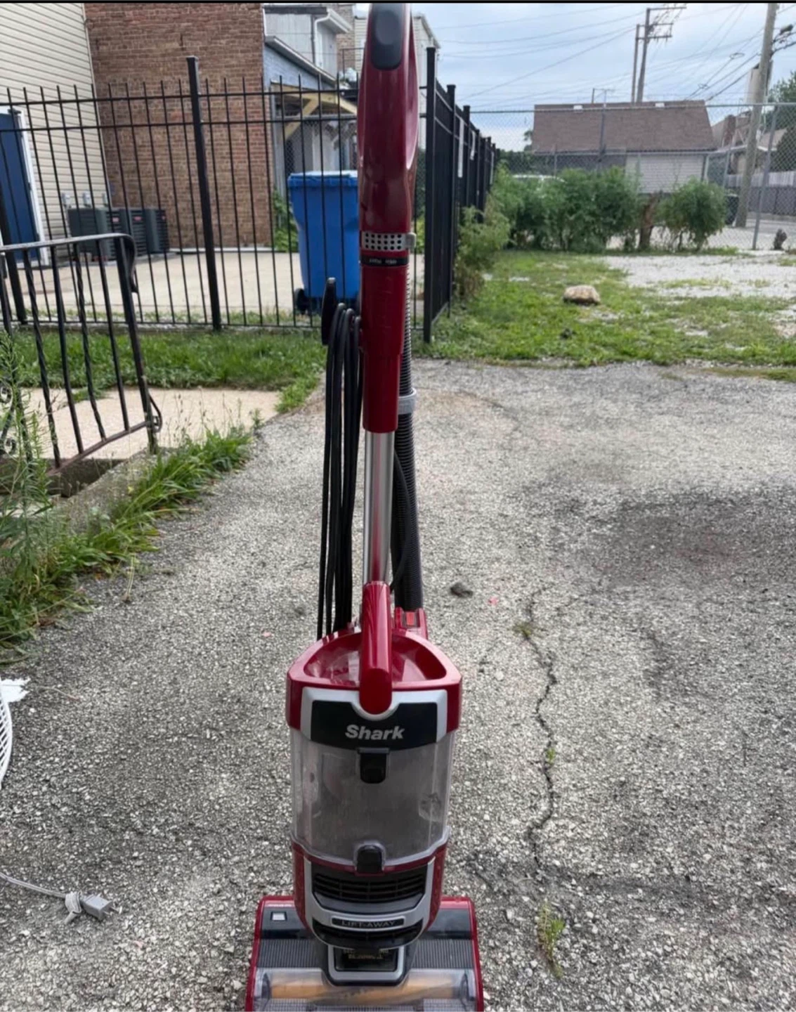 Shark Navigator Lift-Away Upright Vacuum