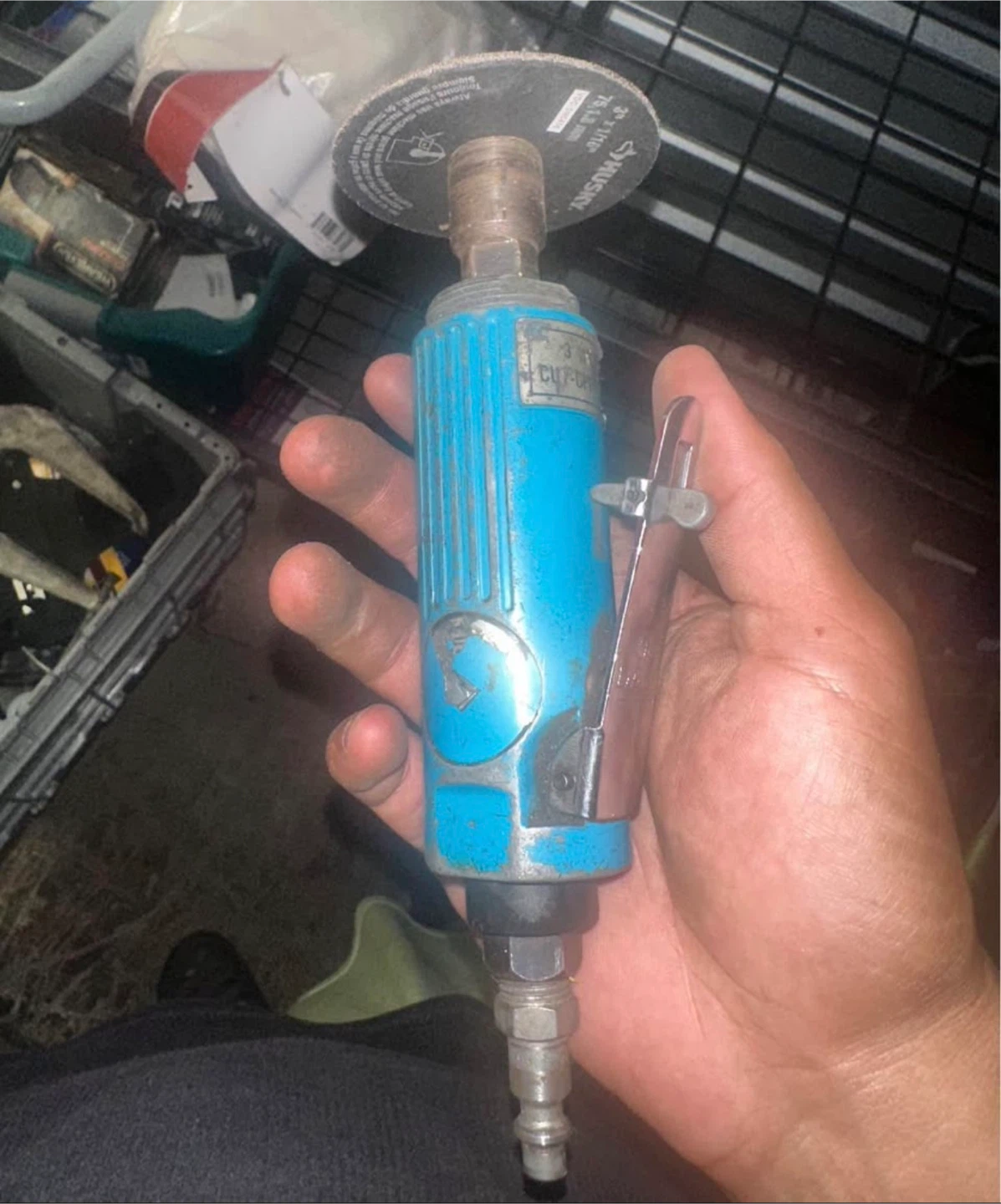 Husky 3 inch Pneumatic Cut-Off Tool