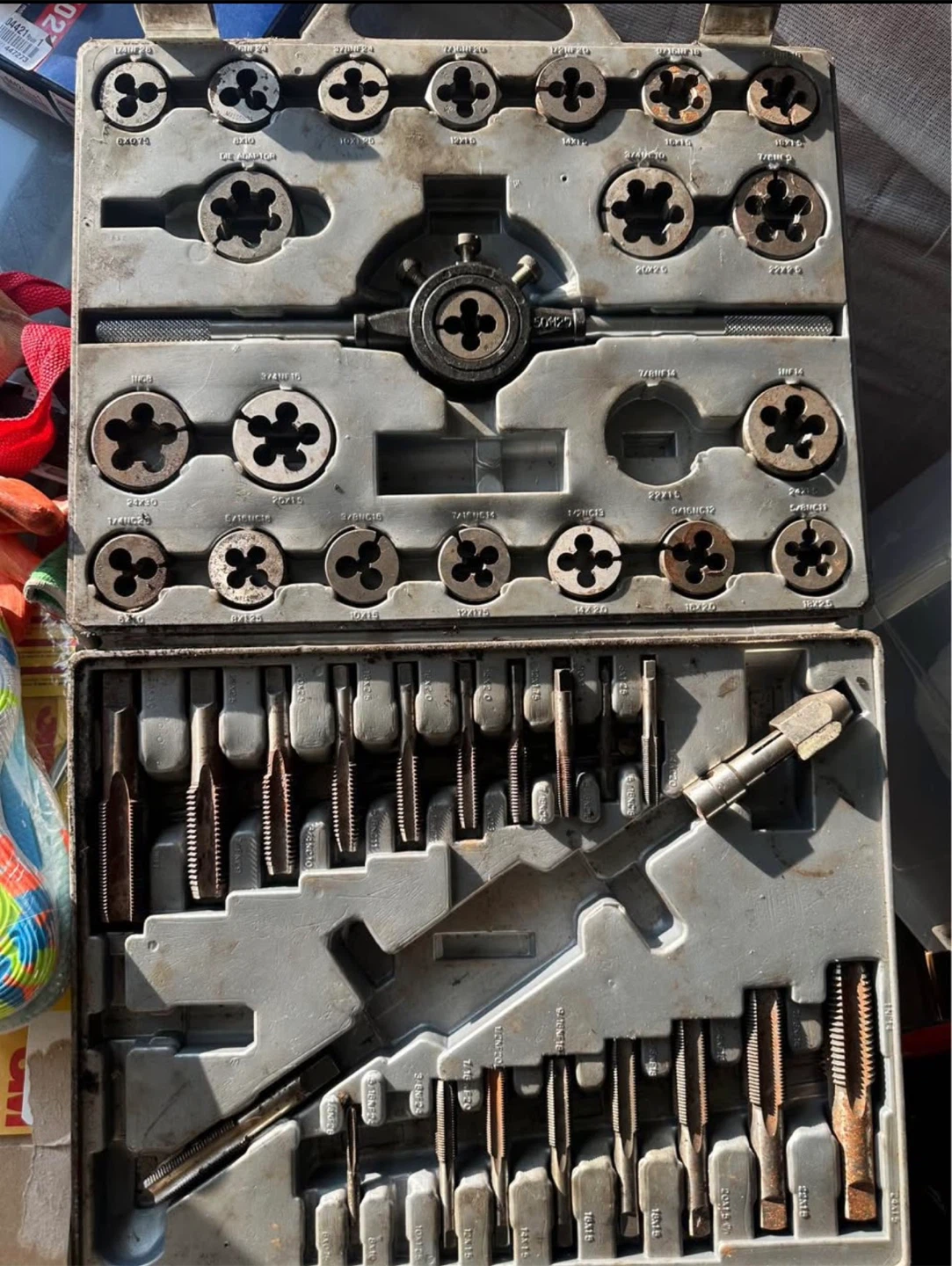 Tap and Die Set