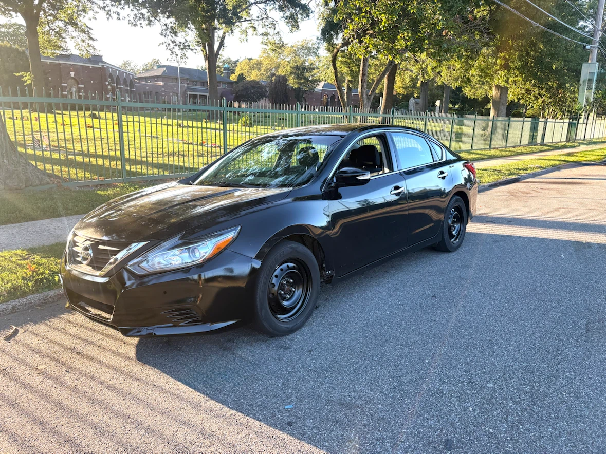 2016 Nissan Altima 2.5 sv