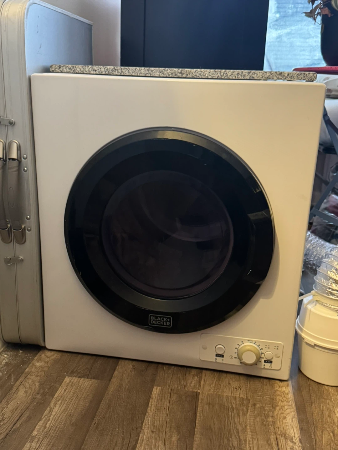 Apartment sized Black and Decker washer and dryer. - photo 4