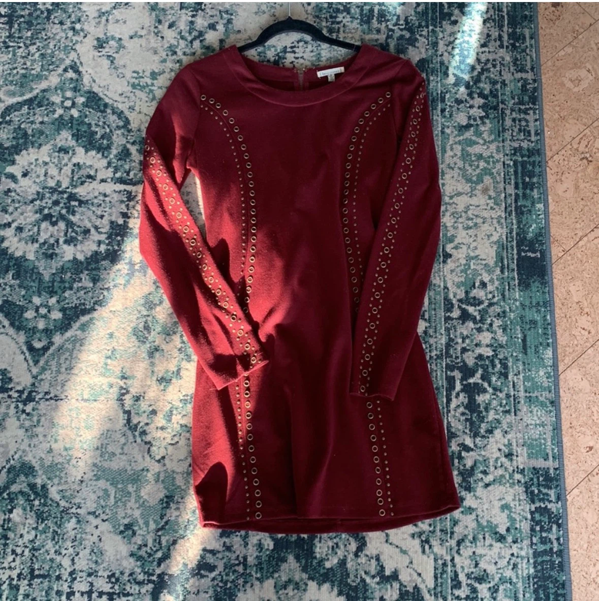 Burgundy Long Sleeve Dress with Grommet Detail - photo 4