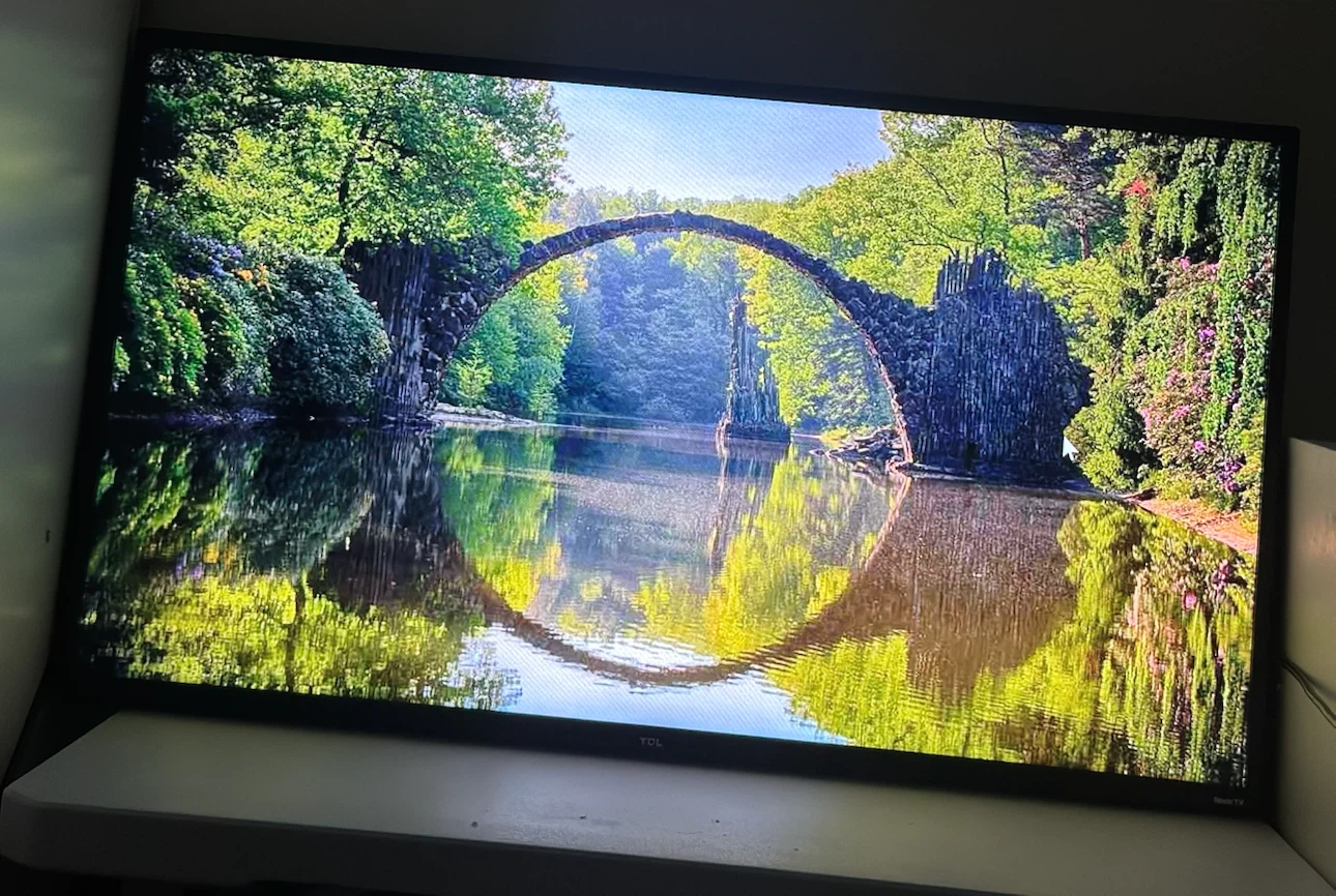 TCL Roku TV 40 inch