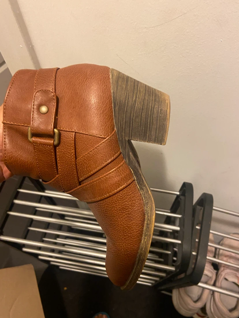 American Eagle Brown Ankle Boots Size 7.5 - photo 3