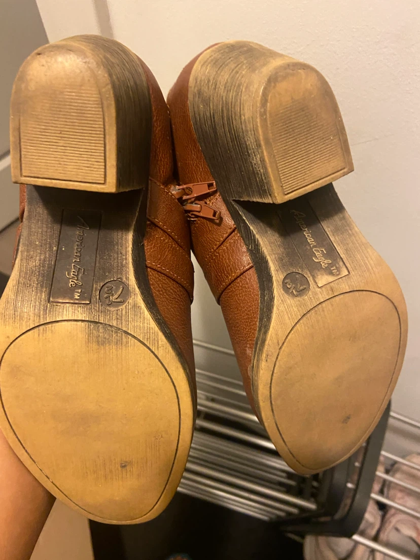 American Eagle Brown Ankle Boots Size 7.5 - photo 4