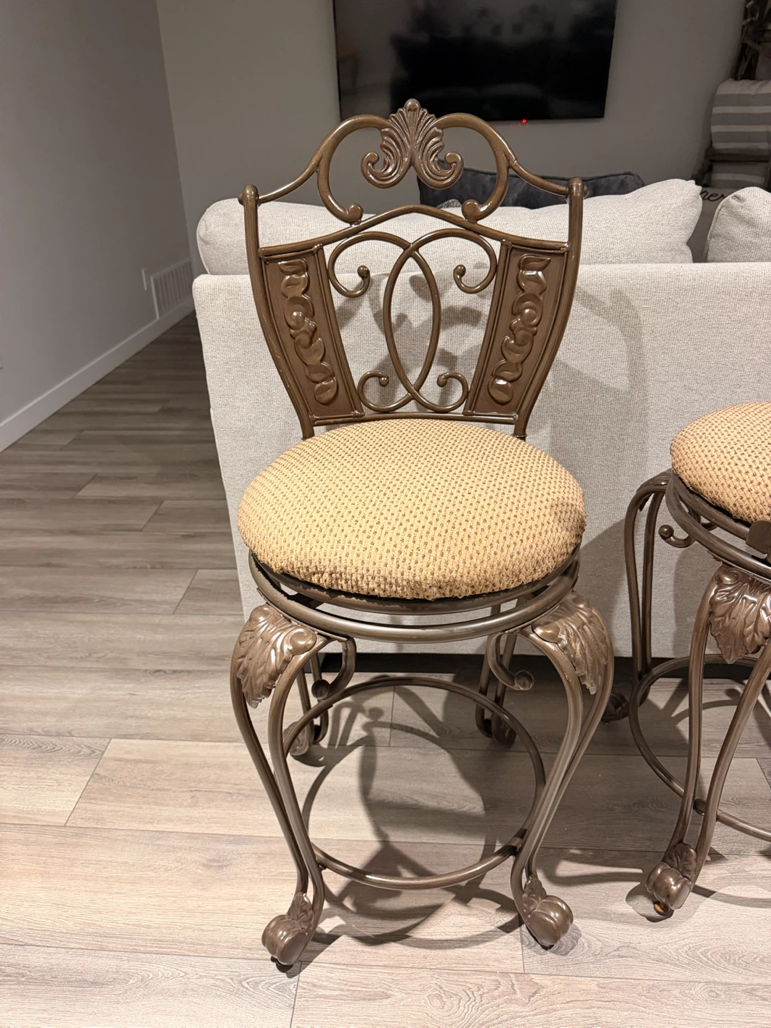 Set of 4 Ornate Bronze Swivel Bar Stools - photo 2