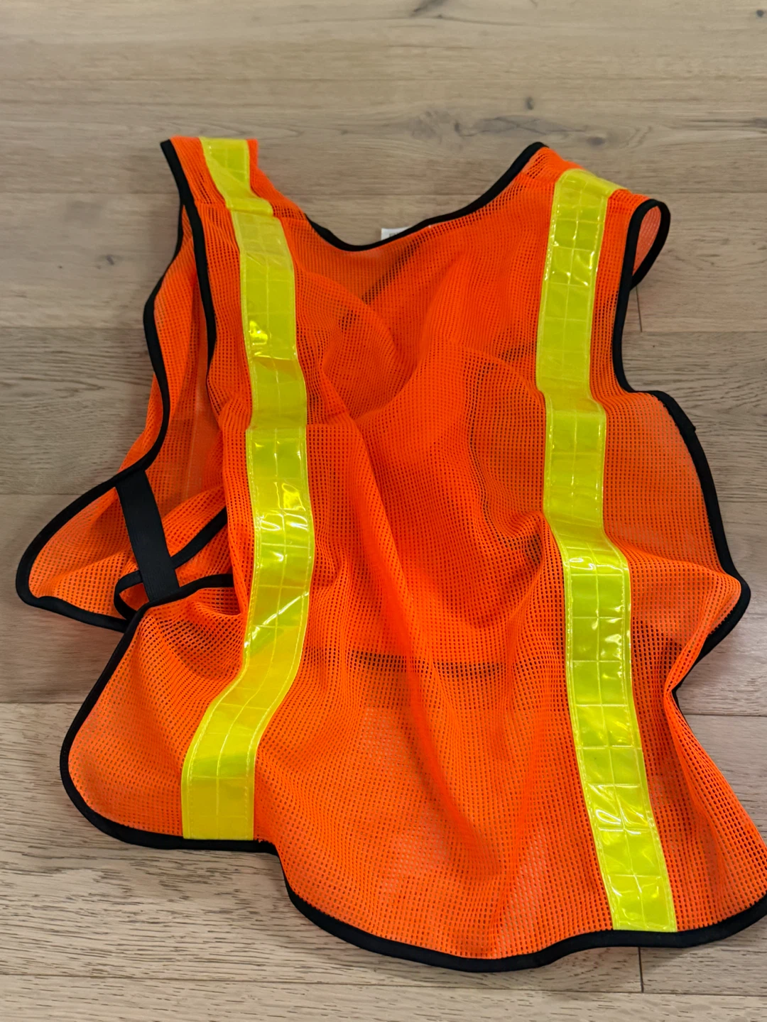 High Visibility Safety Vest - size small - photo 3