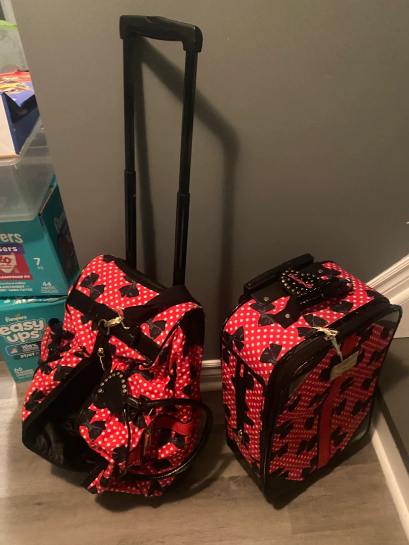 Betseyville Polka Dot Luggage Set