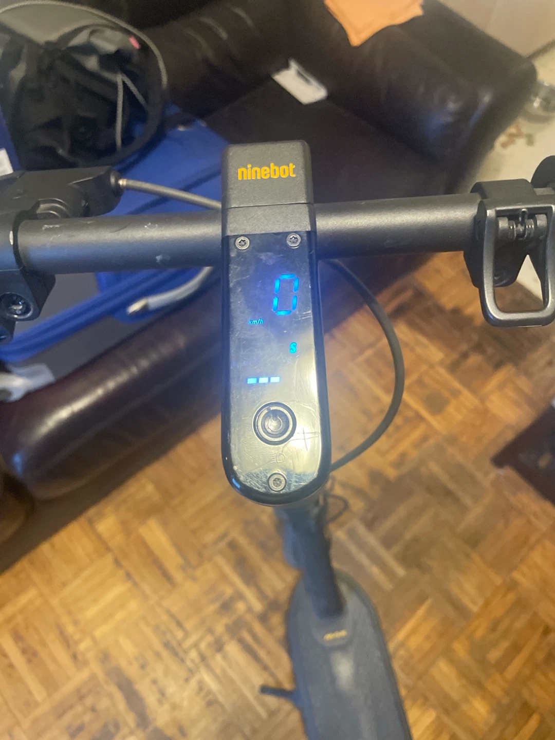 Ninebot Max E-Scooter - photo 2