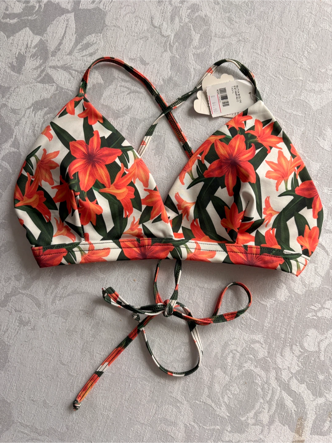 New with tag- Floral Bikini Top