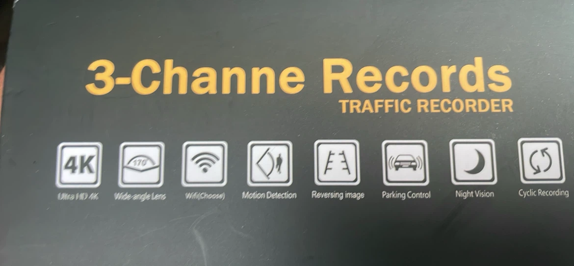 3-Camera Vehicle Blackbox DVR 4K - photo 3