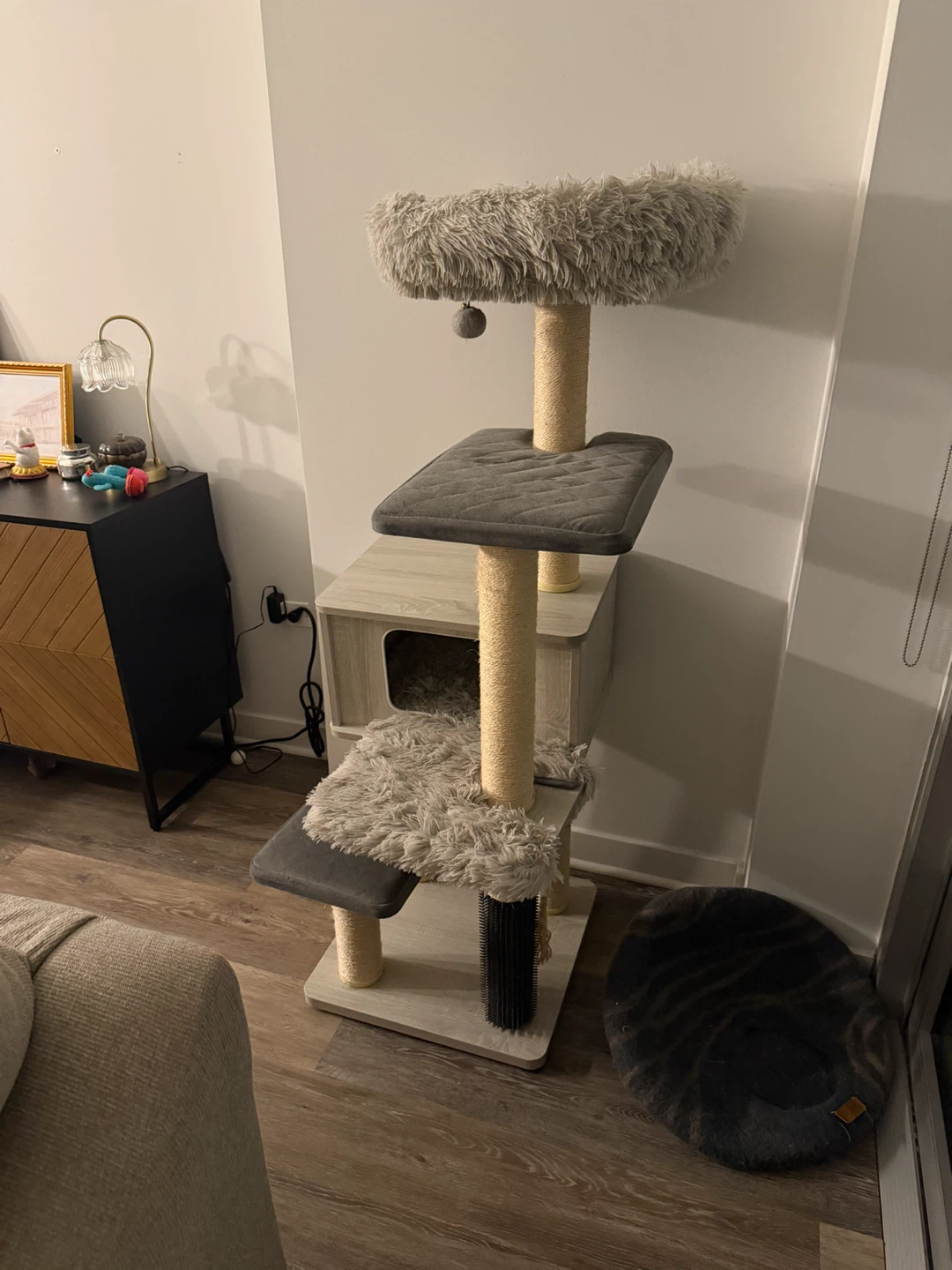 Multi-Level Cat Tree