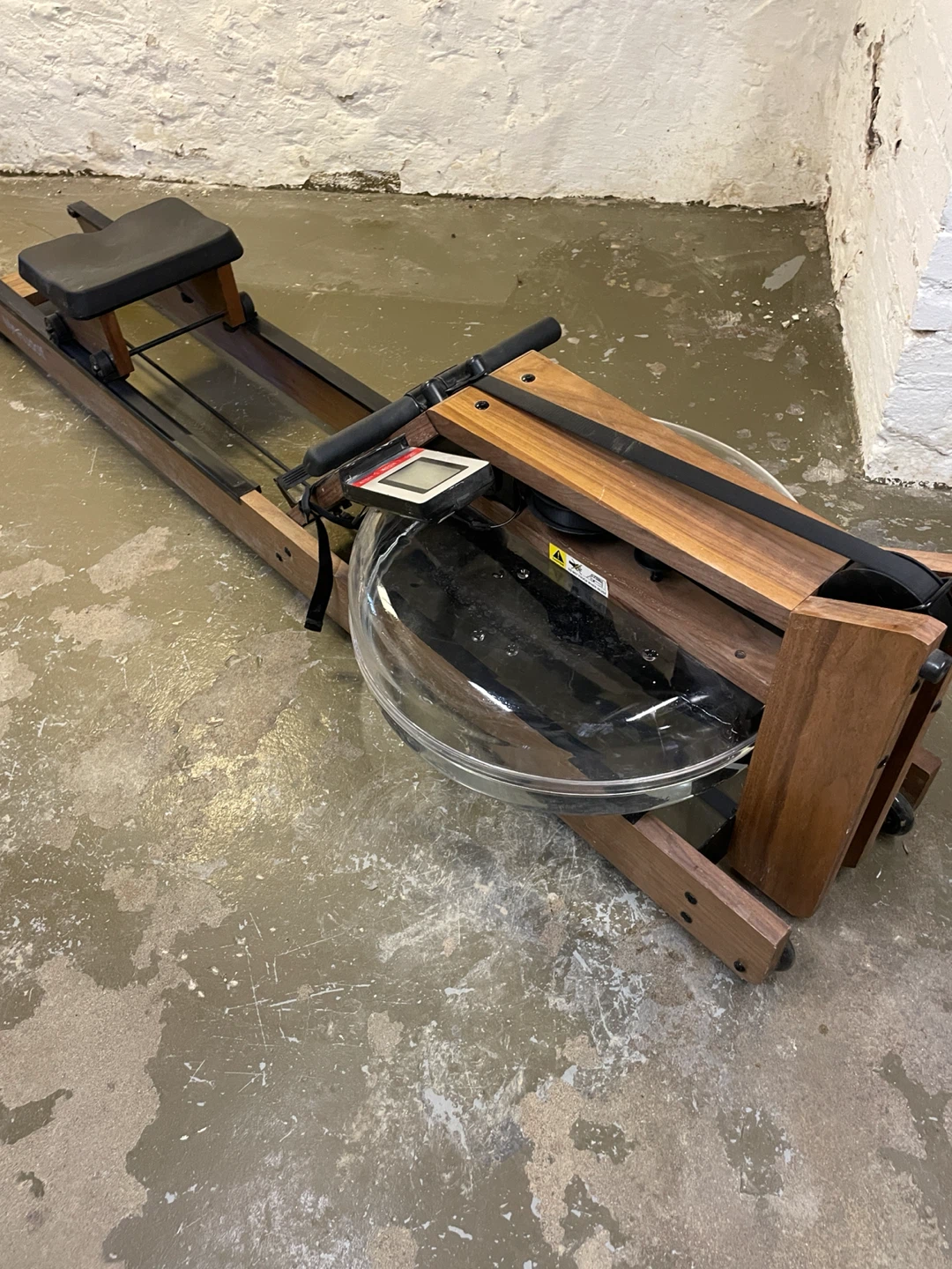 Water rowing machine - photo 4