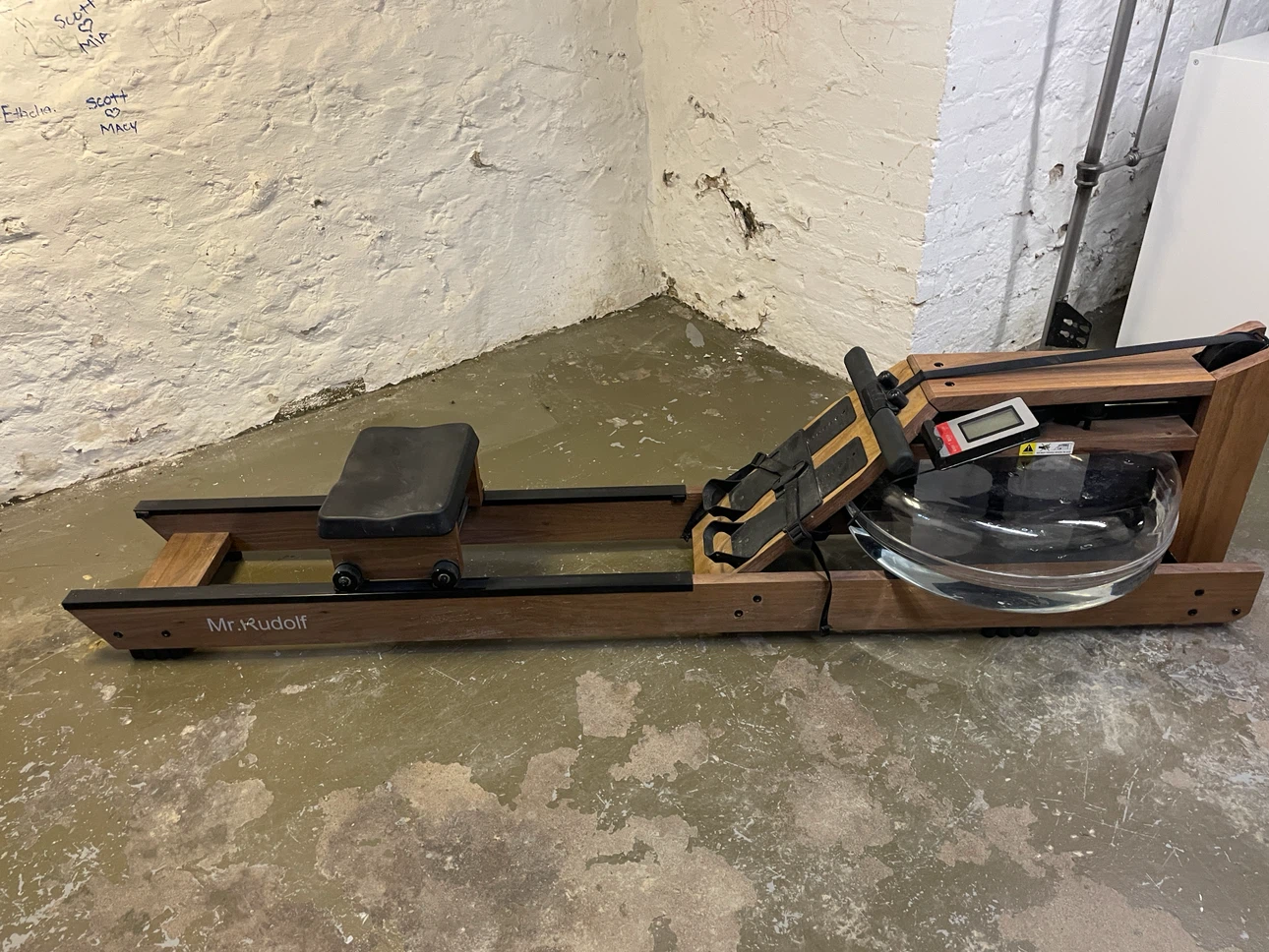 Water rowing machine - photo 5