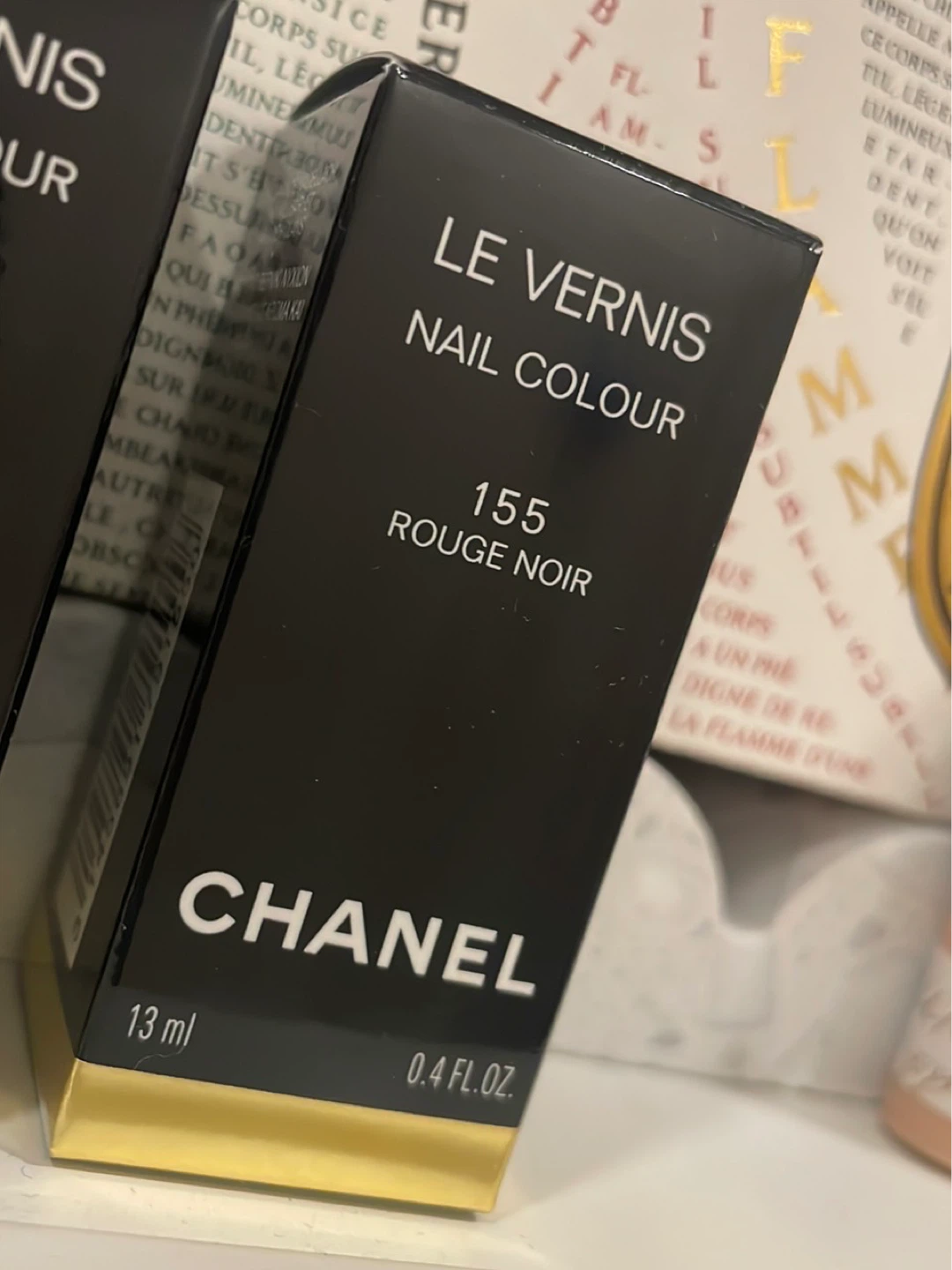 Chanel Rouge Noir Nail Polish - photo 2