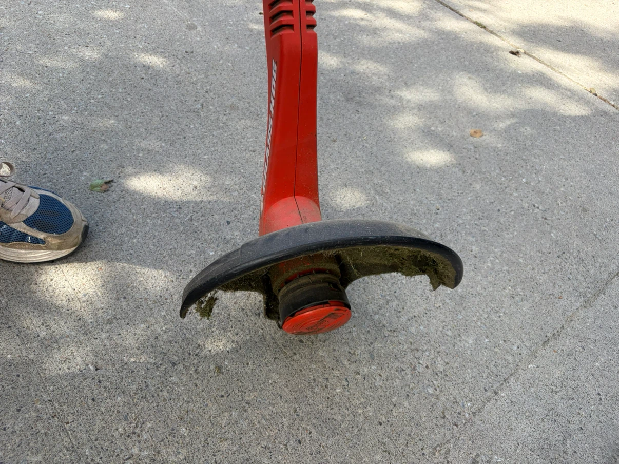 Black and Decker Grass Hog String Trimmer