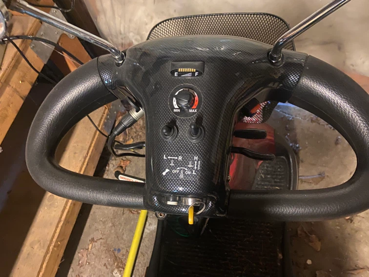 Electric scooter - photo 2