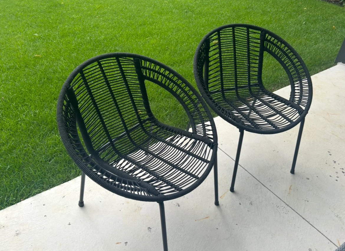 2 black chairs/ outdoor - photo 2