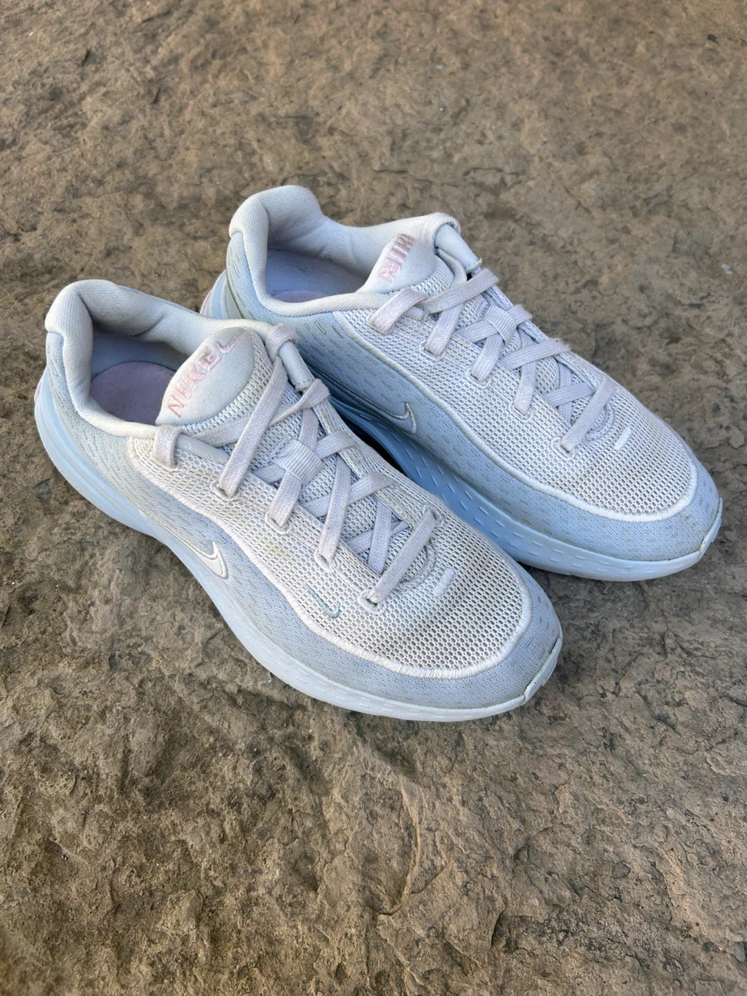 NIKE Uplift SC-Women’s size 8 - photo 4