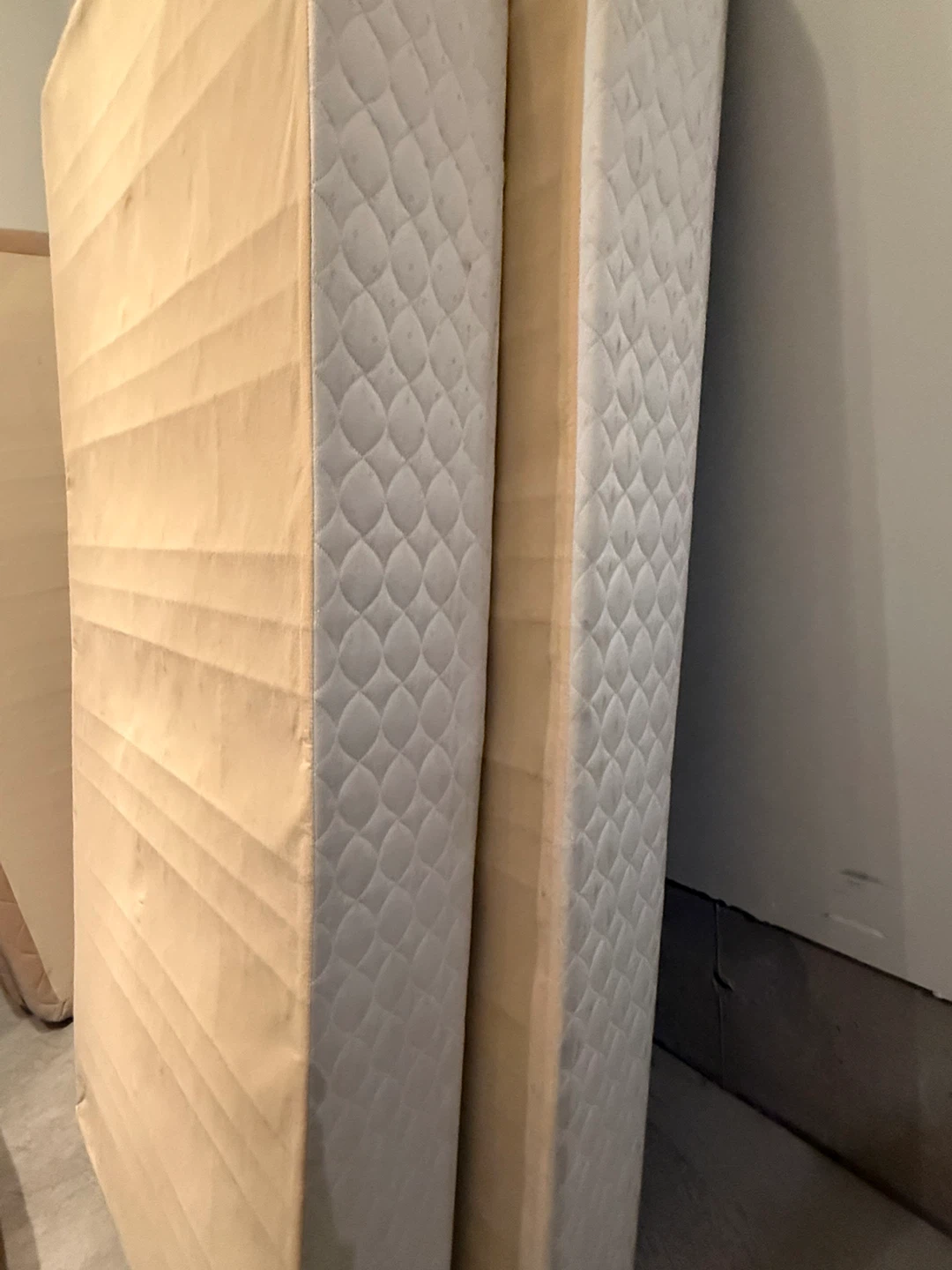 King box spring - photo 2