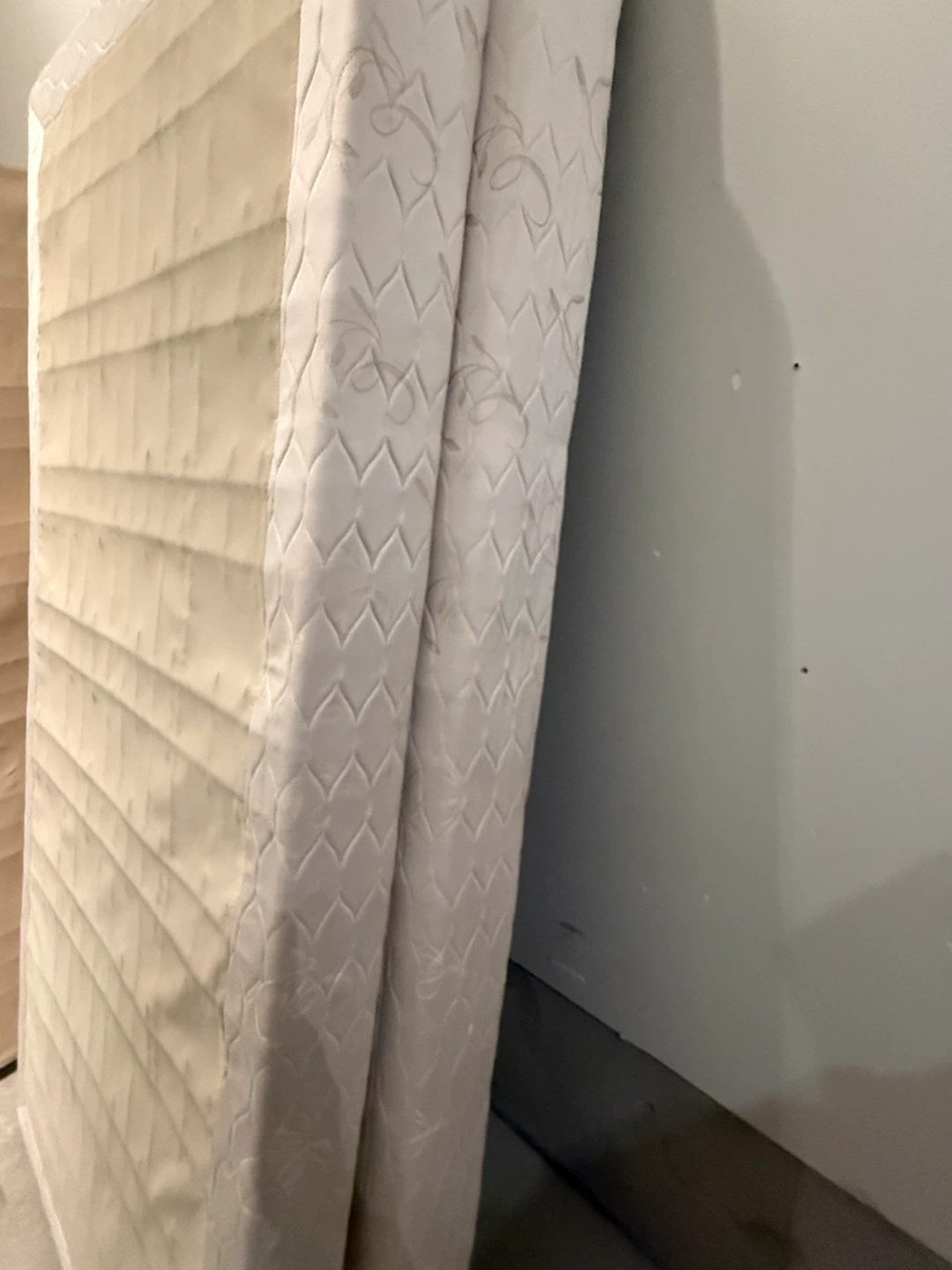 King box spring