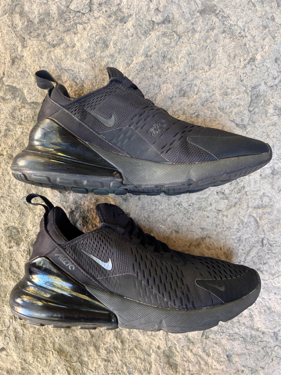 NIKE Air Max 270-Women’s size 9 - photo 2