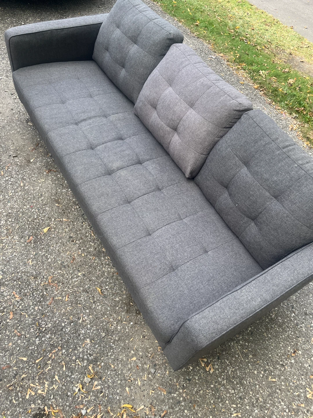 Structube 3 seater couch - photo 2