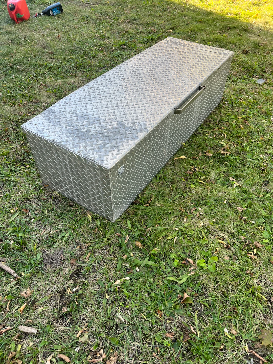 tool box for truck bed or trailer tongue - photo 2