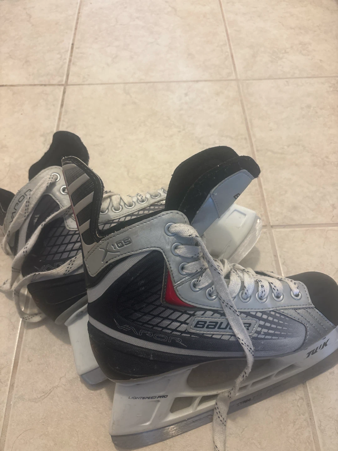 Bauer Vapor X10S Hockey Skates
