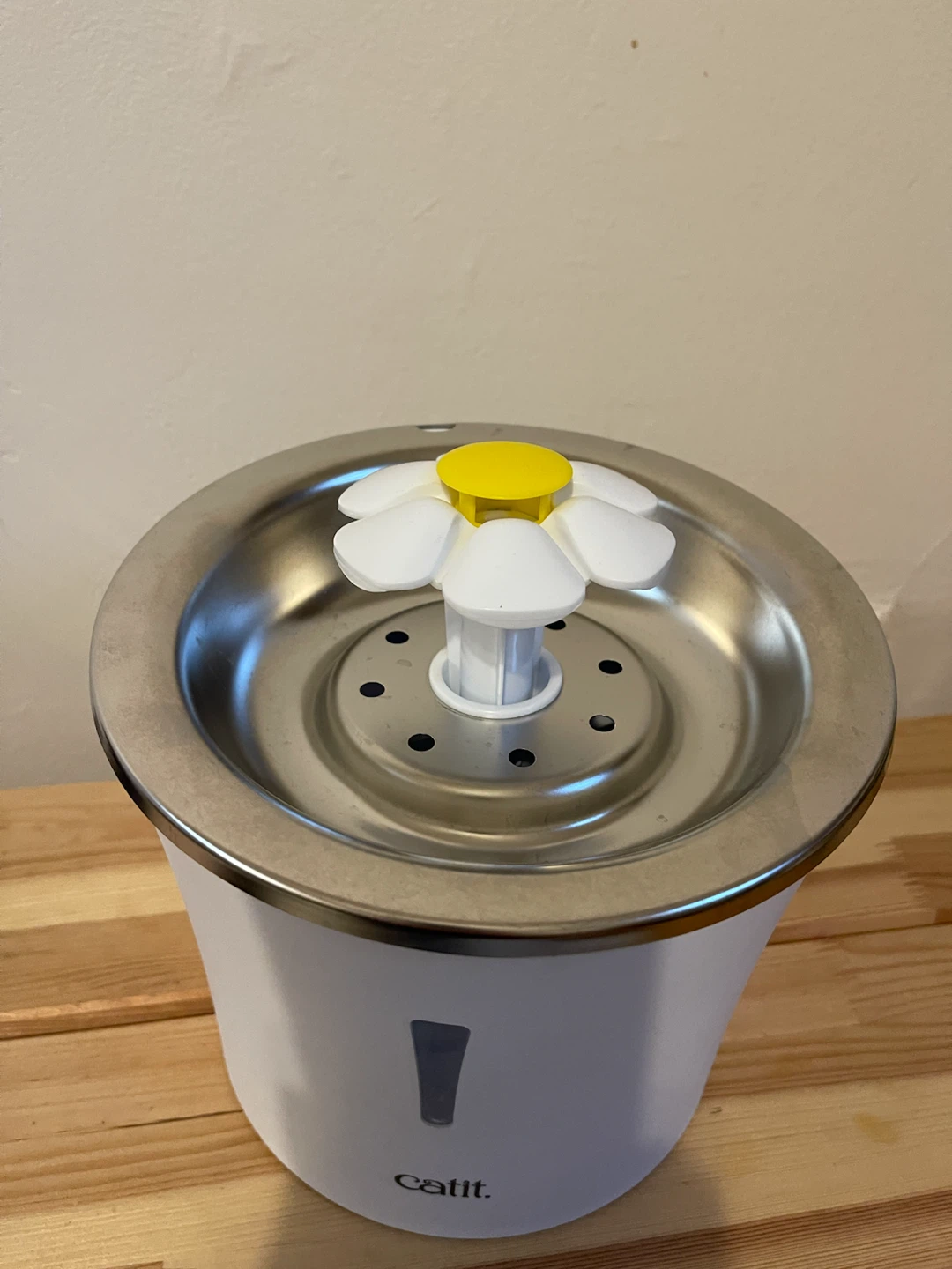 Catit Flower Fountain with 4x Triple Action Filter Pads - photo 2