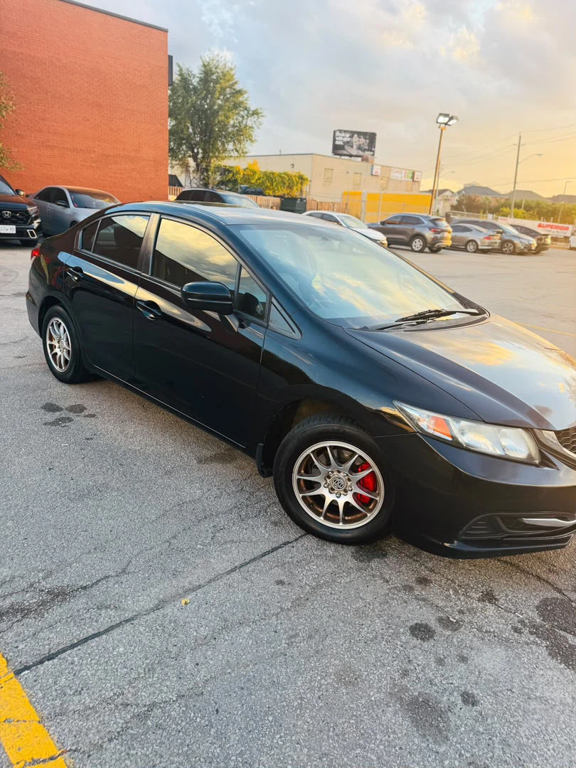 Black Honda Civic Sedan - photo 2