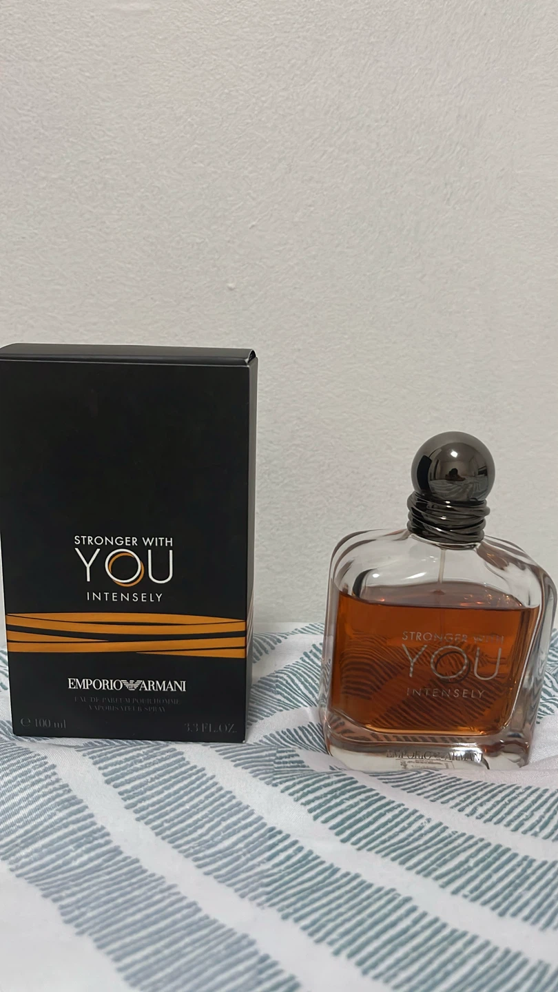 Stronger with you intensely decants