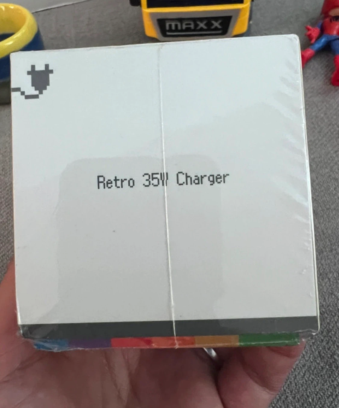 SHARGEEK Retro 35W Charger - photo 4