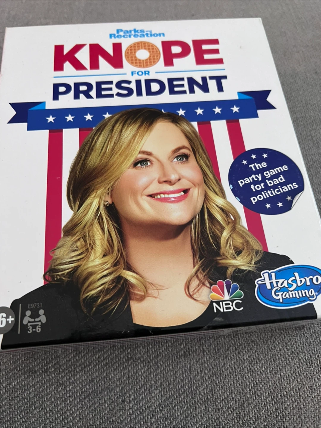 Hasbro Gaming Knope for President Party Game