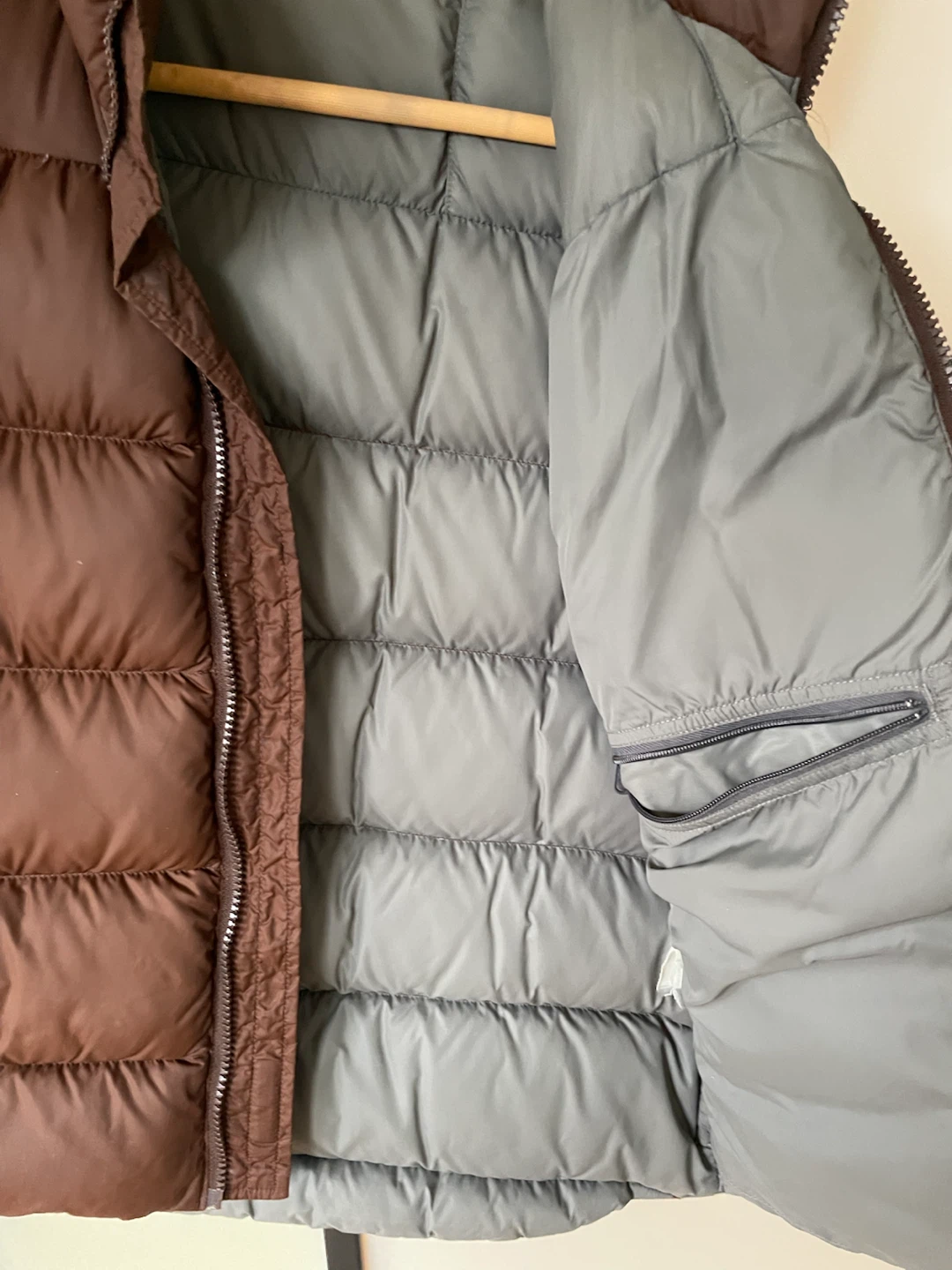 MEC Womens Puffer Vest - Brown - Small - photo 3