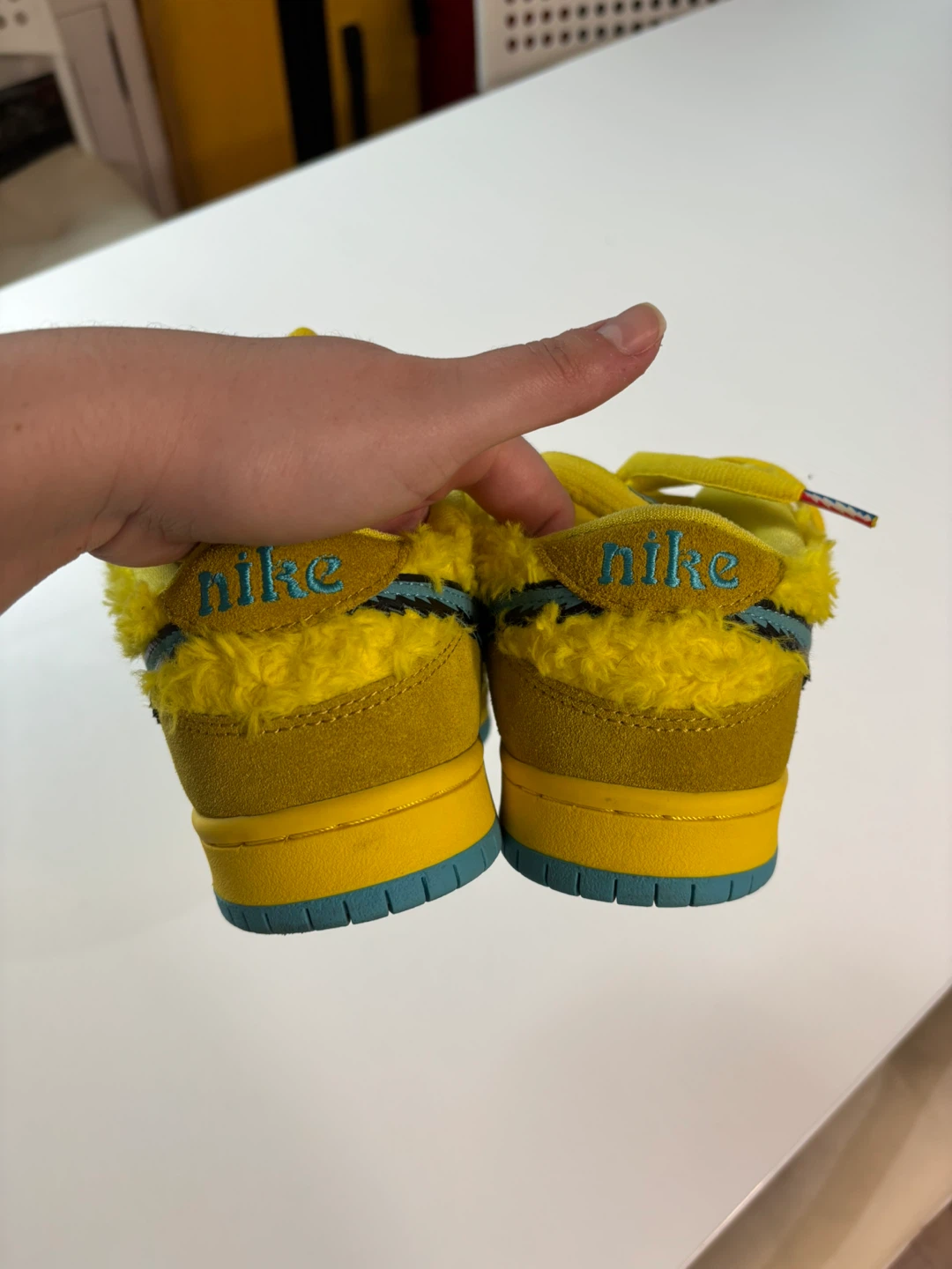Nike SB Dunk Low Grateful Dead Yellow - photo 4