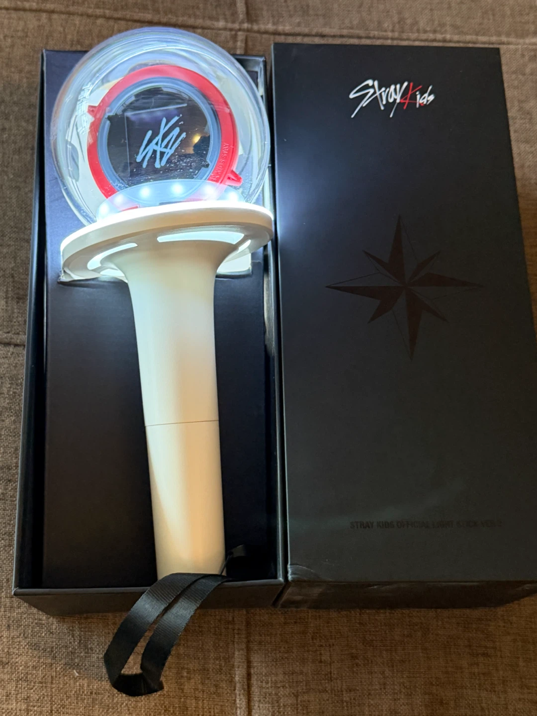 Stray Kids Light Stick Ver. 2, Plushes, and Posters - photo 2