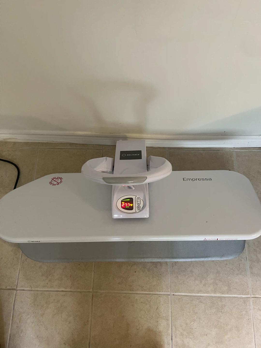 Reliable Empressa Digital Steam Press - photo 2